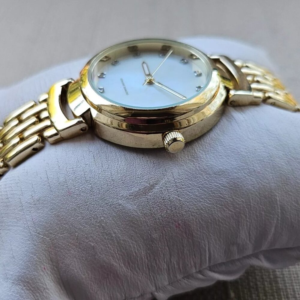 Women Wristwatch Quartz Analog Wrist Watch Gold Tone genuine diamonds - Picture 12 of 12